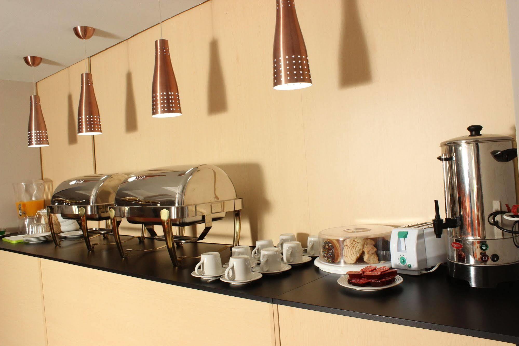 Urbainn Hotel 4*